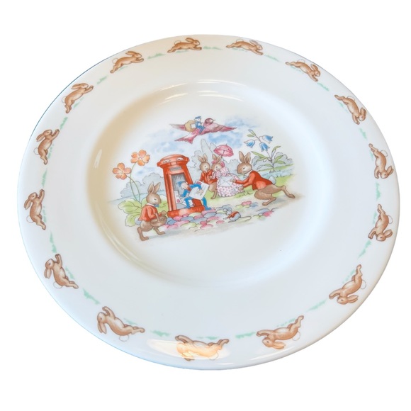 Vintage 1936 Royal Doulton “Bunnykins” English Fine Bone China Tableware Set - Picture 2 of 8